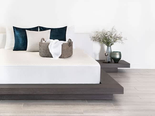 The Best Mattress Protectors of 2025 - Best Cooling - Brooklyn Bedding Luxury Cooling Mattress Protector